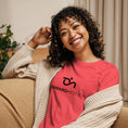 Load image into Gallery viewer, Women's Relaxed T-Shirt Onward Motion
